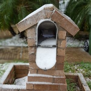 Meet your Posher, Ms E